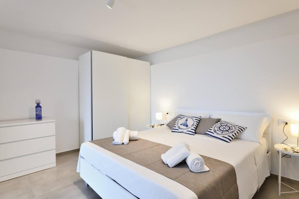Amazing View - Exclusive Apartment Portu Frailis Àrbatax Exterior foto