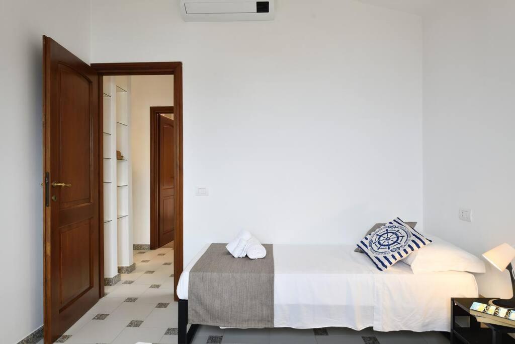 Amazing View - Exclusive Apartment Portu Frailis Àrbatax Exterior foto